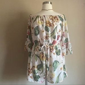 NWOT PLUS FLORAL OFF-SHOULDER ROMPER